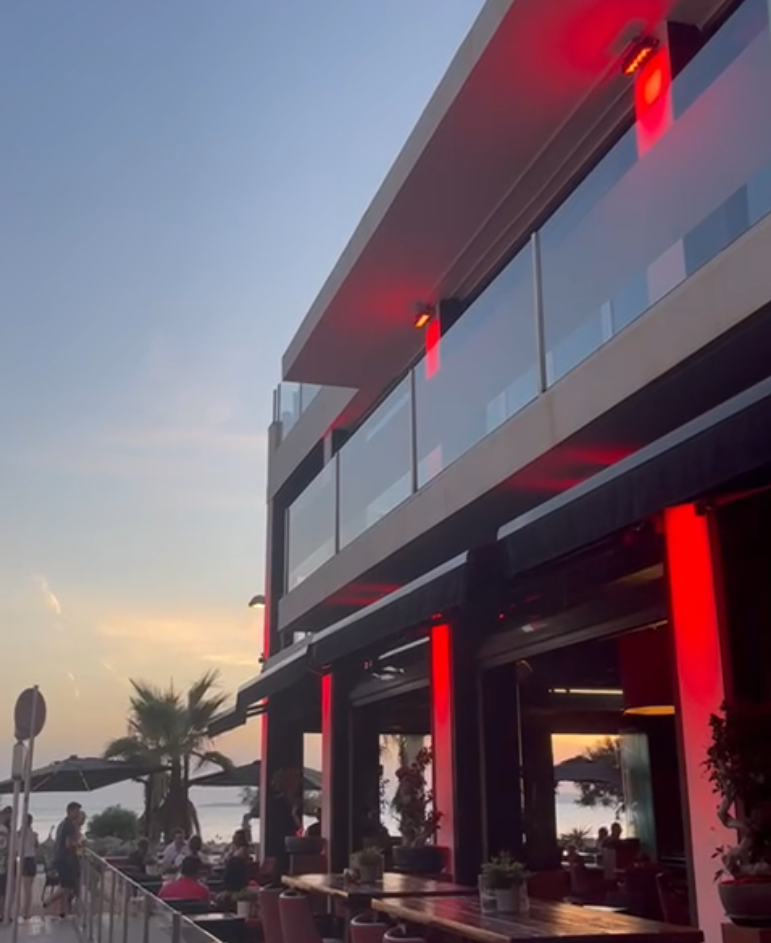 Level Dining Lounge venue image